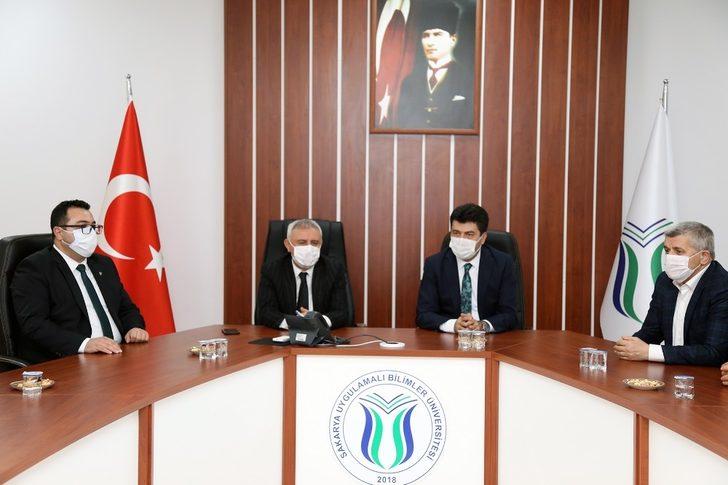 SUBÜ bünyesinde çalışan sürekli işçilere yönelik yeni sözleşme imzalandı G2