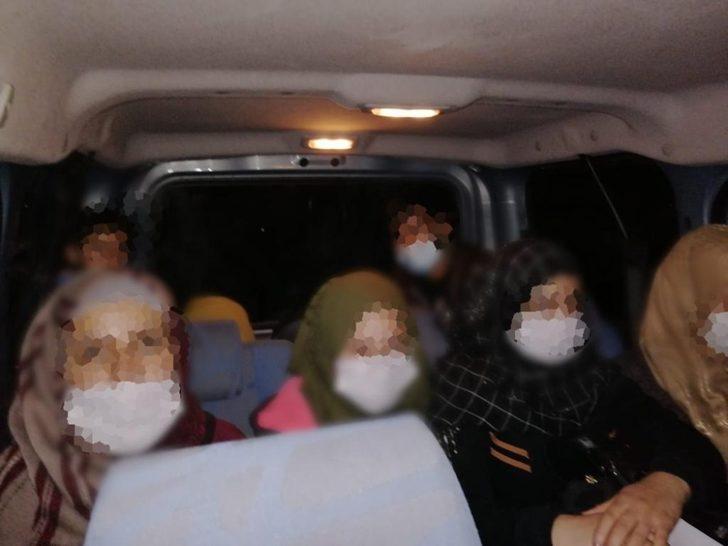 Eskişehir’de 4 araçta 63 düzensiz göçmen yakalandı G2