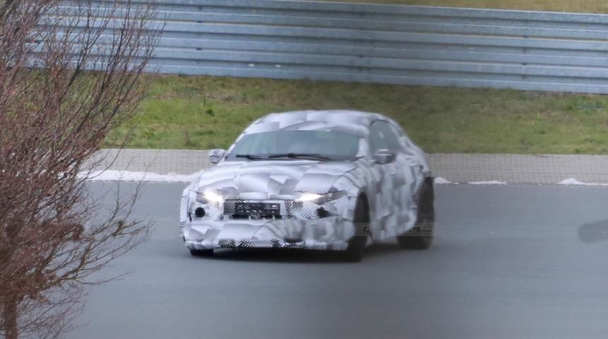 Ferrari Purosangue kameralara yakalandı!