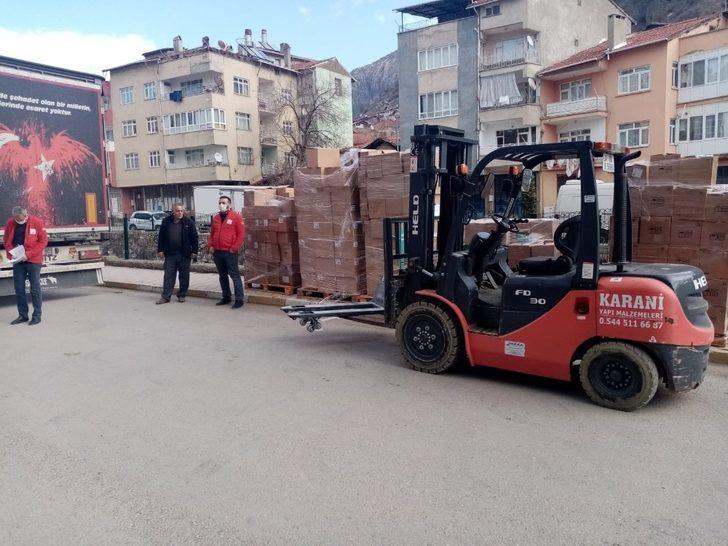 İhtiyaç sahipleri için 1 tır yardım malzemesi gönderildi G2
