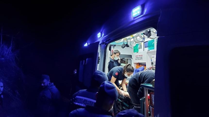 Irmağa yuvarlanan 83 yaşındaki kadın ağır yaralandı