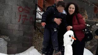 Eşinin cesedini 3 gün banyoda saklayıp, şüphe çekmemek için cep telefonundan mesaj göndermiş