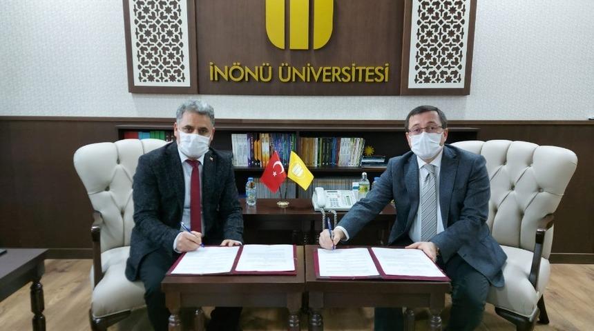 Ofis ile gen&ccedil;lere sosyal iş birliği imkanı