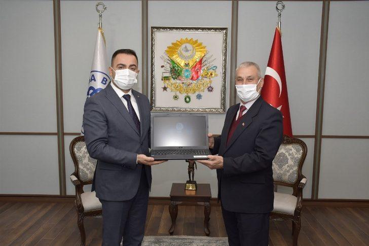 Başkan Erdoğan’dan muhtarlara dizüstü bilgisayar G2