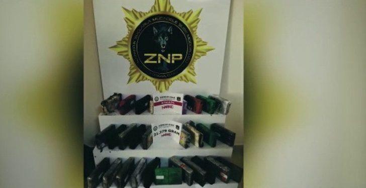 Yük gemisinin suya batık bölmesinde 60 milyon liralık uyuşturucuyla yakalandılar G1