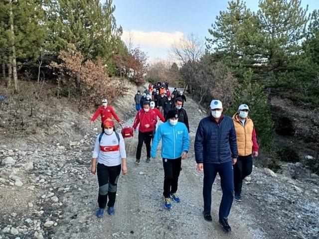 Vali Ali Çelik, sigarayı bırakma sözü aldı