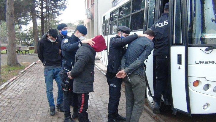 Bursa’da uyuşturucu operasyonu: 11 gözaltı G4