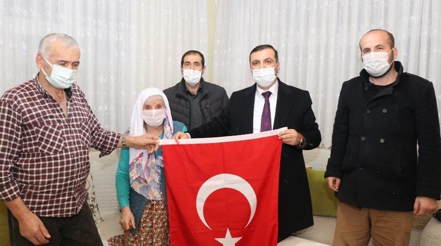 Şehit annesi: "Allah devletimize ve milletimize zeval vermesin"