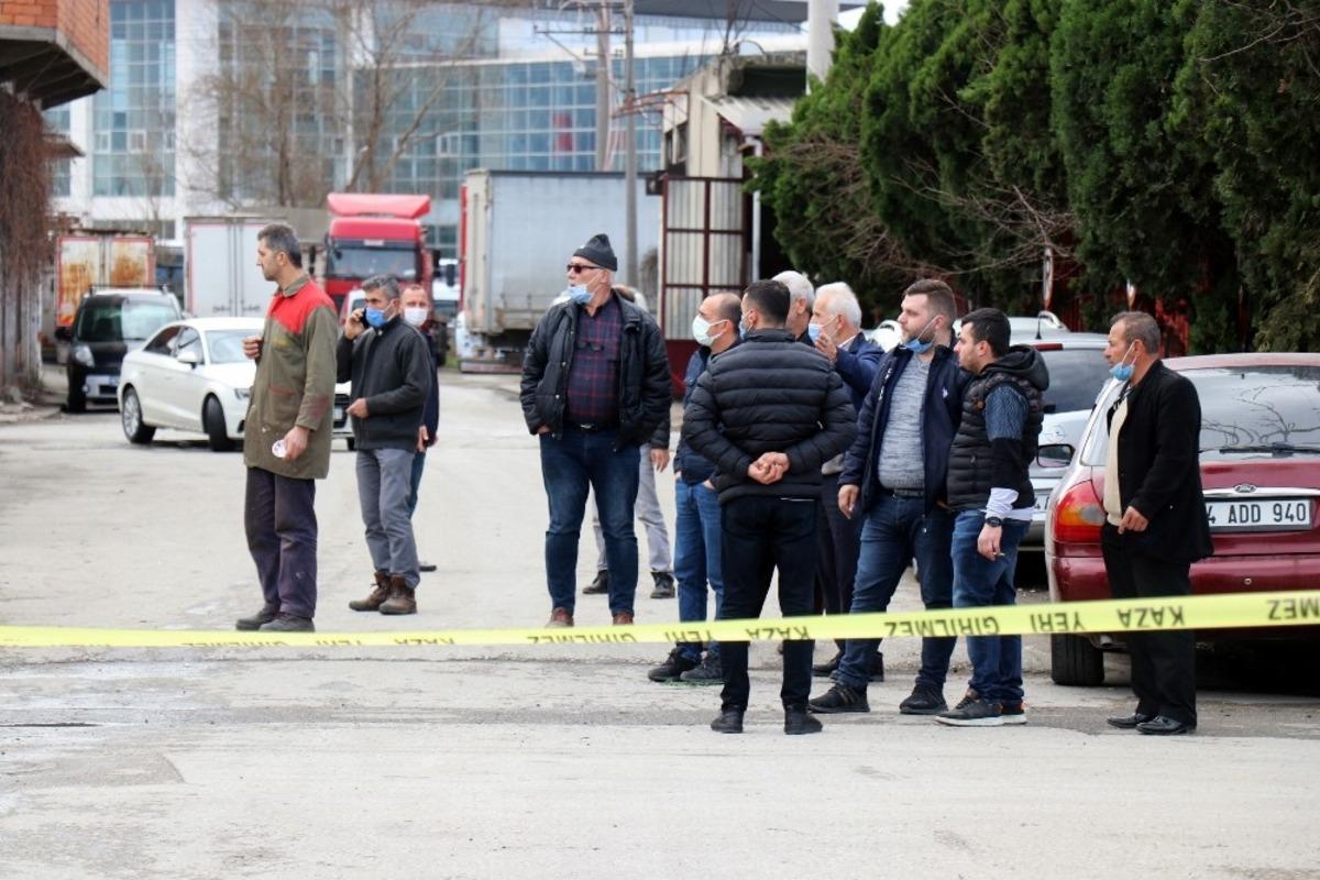 Sanayi sitesinde silahlı kavga: 1 yaralı
