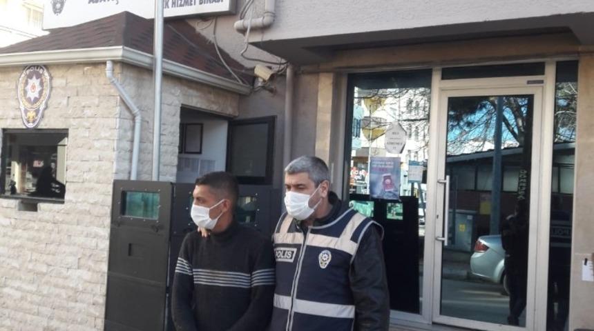 Rögar kapağı hırsızı suçüstü yakalandı