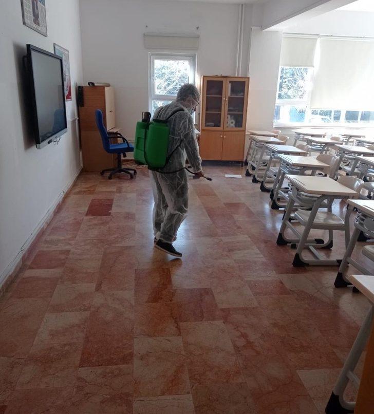 Maltepe’de ibadethaneler ve okullar dezenfekte edildi G4