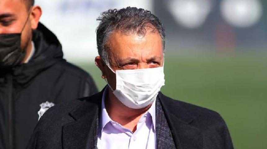 Beşiktaş'ta başkan Ahmet Nur Çebi idmanı izledi