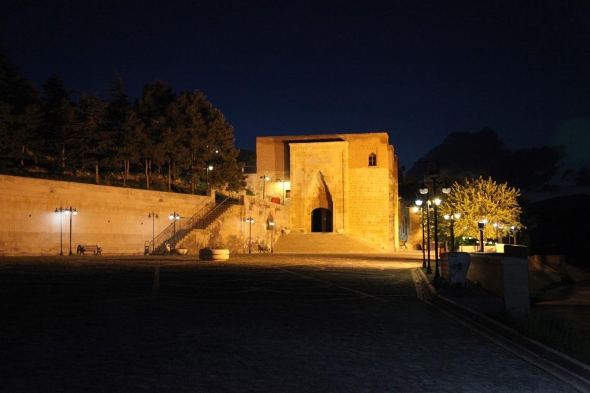 Afşin Belediyesi fotokamp d&uuml;zenliyor