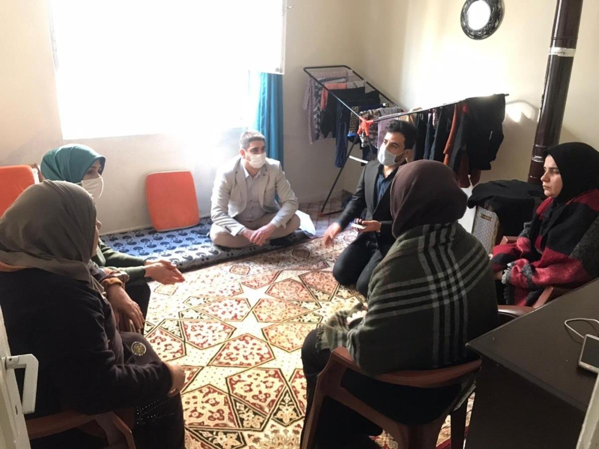 İhtiya&ccedil; sahibi ailelere s&uuml;rpriz destek