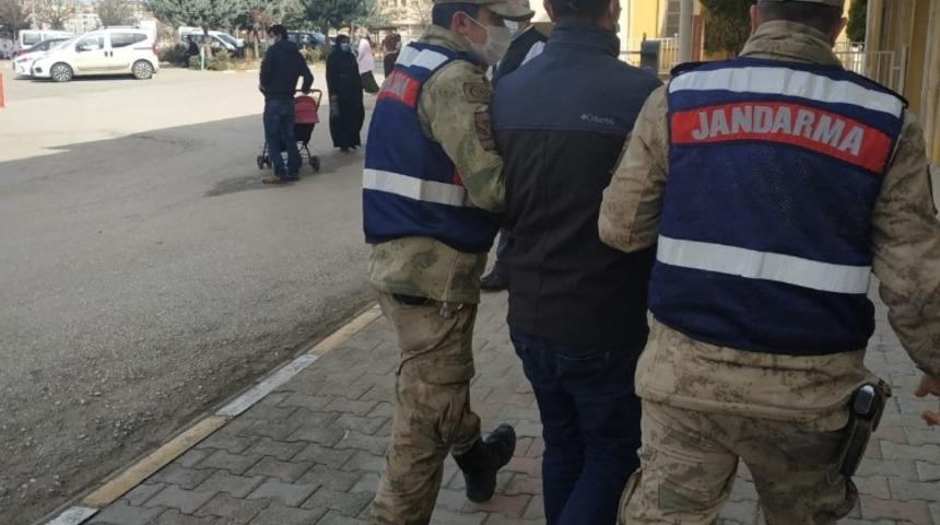 Midyat&rsquo;ta 12 yıl kesinleşmiş hapis cezası bulunan zanlı yakalandı