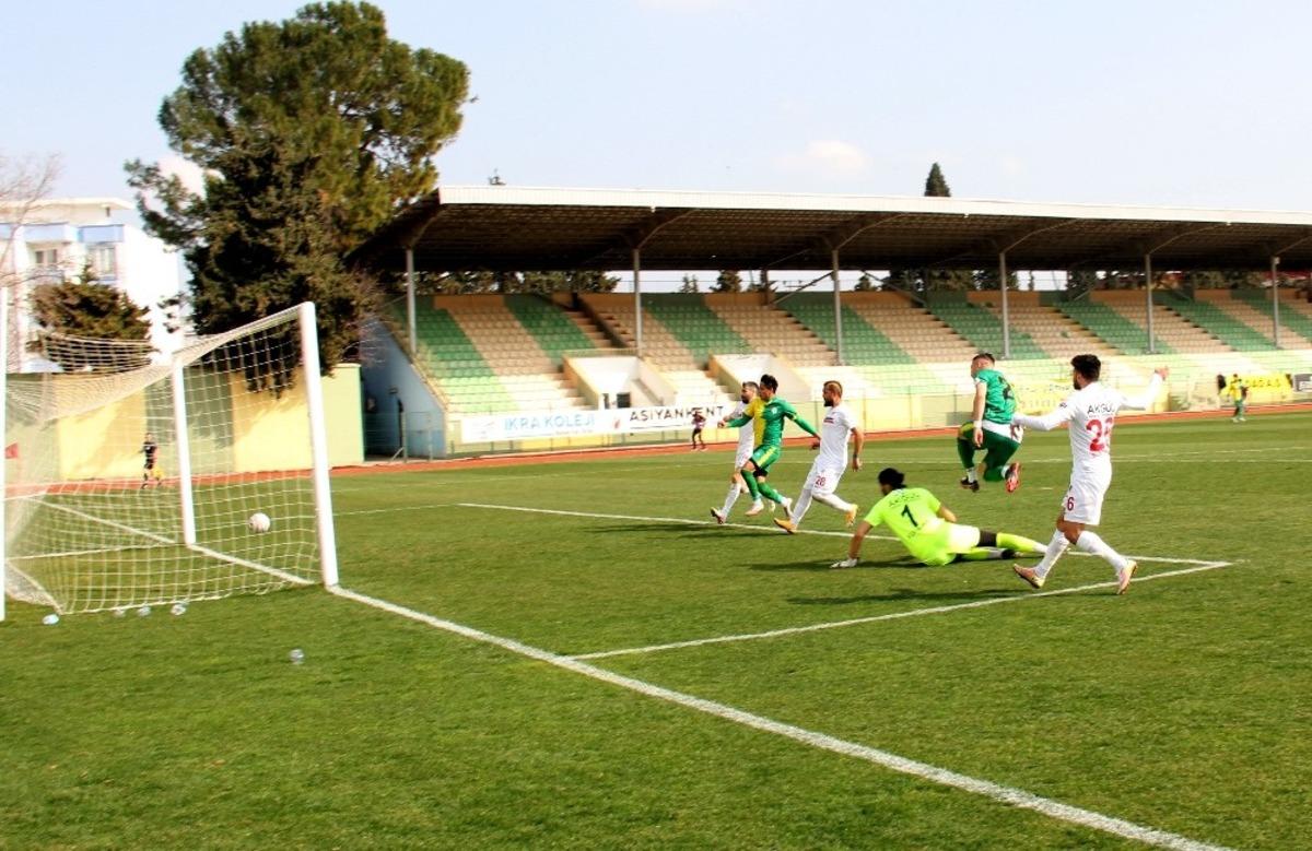 Adıyaman 1954 Spor: 2 D&uuml;zce Spor: 0
