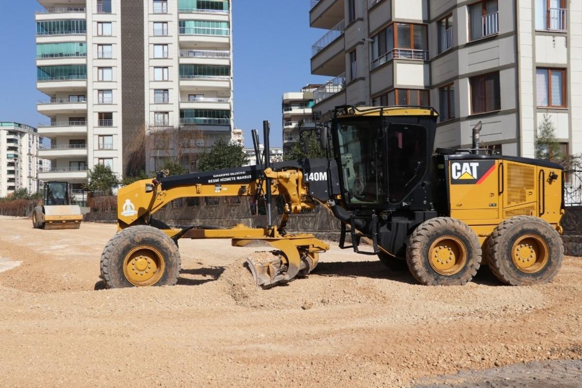Karak&ouml;pr&uuml;&rsquo;de yol ağı genişliyor