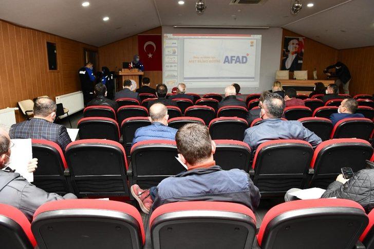 Isparta’da eğitim sırasında siren seslerini duyan muhtarlar şaşkınlık yaşadı G5