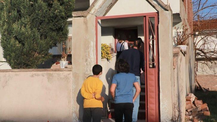 Sobadan sızan gazdan zehirlenen anneanne ve torunu defnedildi G4