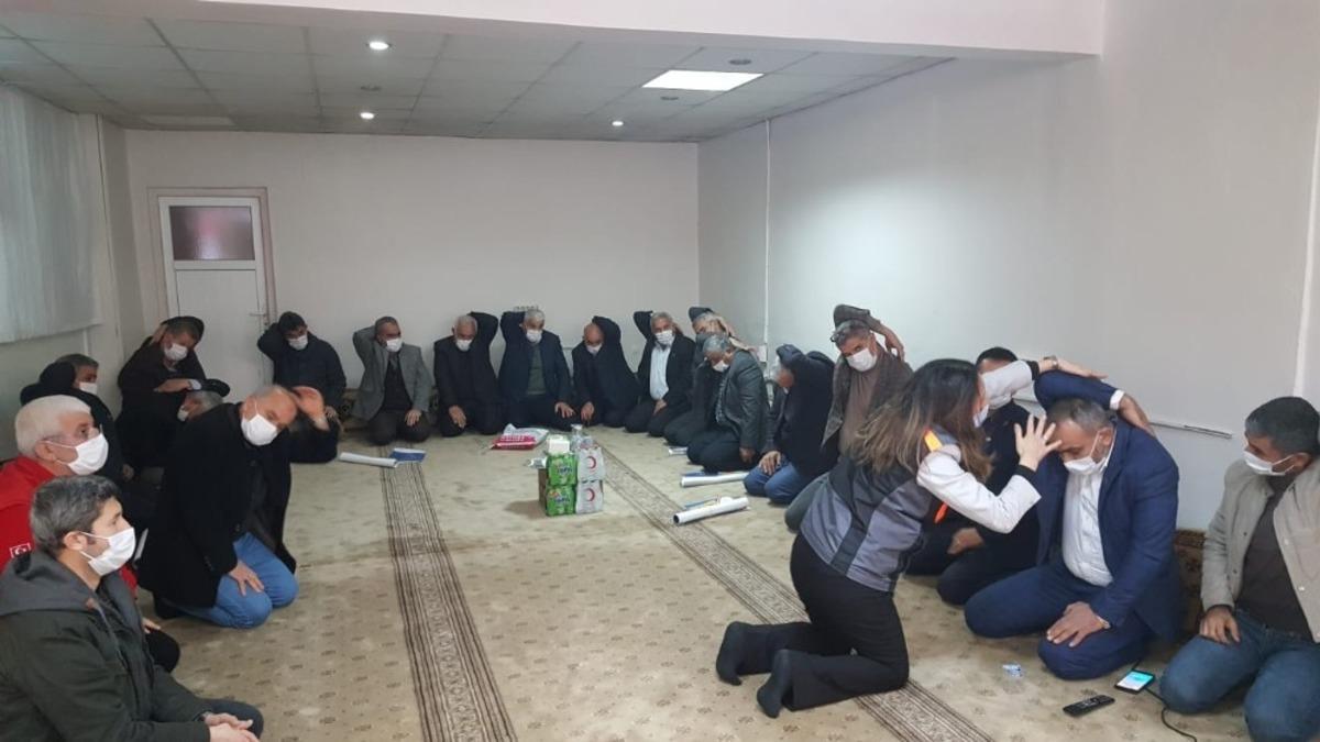 Muhtarlara &lsquo;afet bilinci&rsquo; eğitimi