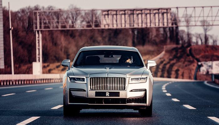 Yeni nesil Rolls-Royce Ghost Türkiye’de satışa çıktı!