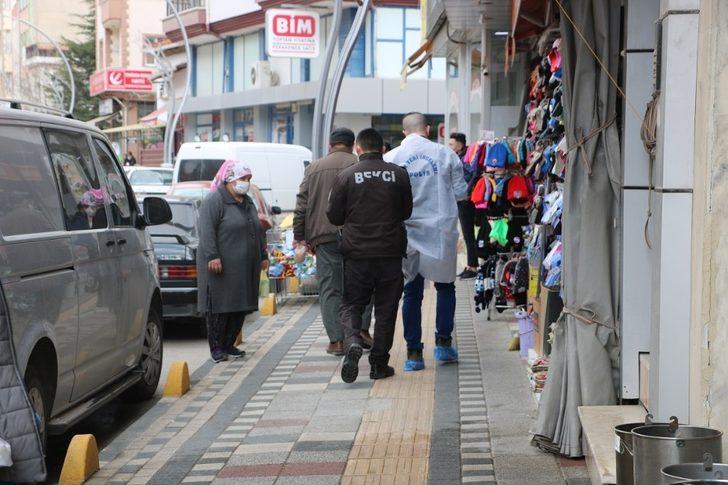 Sokak ortasında babasının bıçakladığı kızı jandarma kurtardı G1