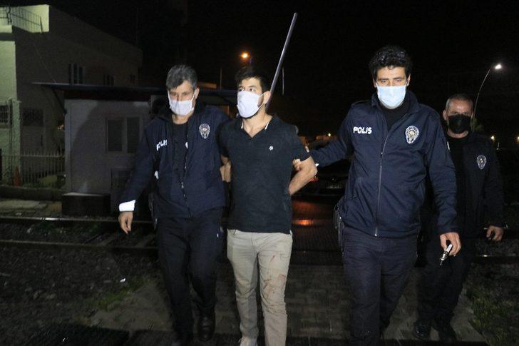 Kaza yaptılar, sürücüyü darp edip kaçtıktan sonra tekrar kaza yapıp yakalandılar G4