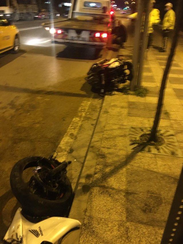 Otomobil ile motosiklet çarpıştı: 1 ağır yaralı