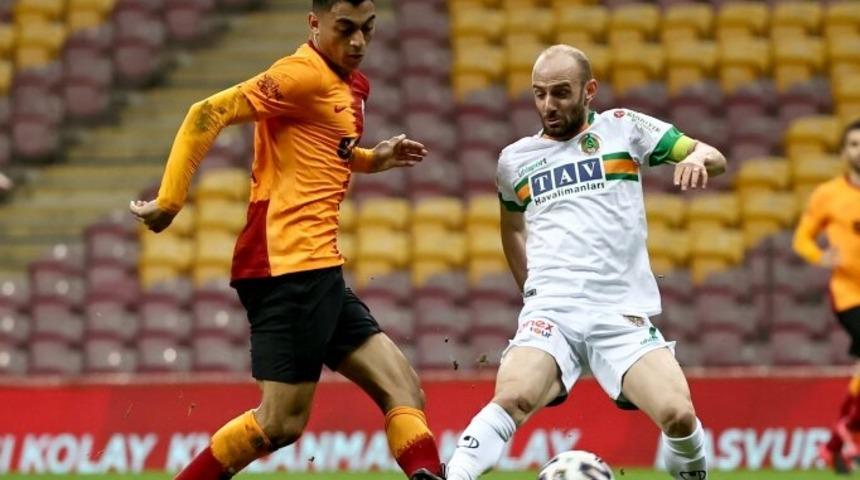 Efecan Karaca: Geçen sene yarım kalan bir hikaye vardı