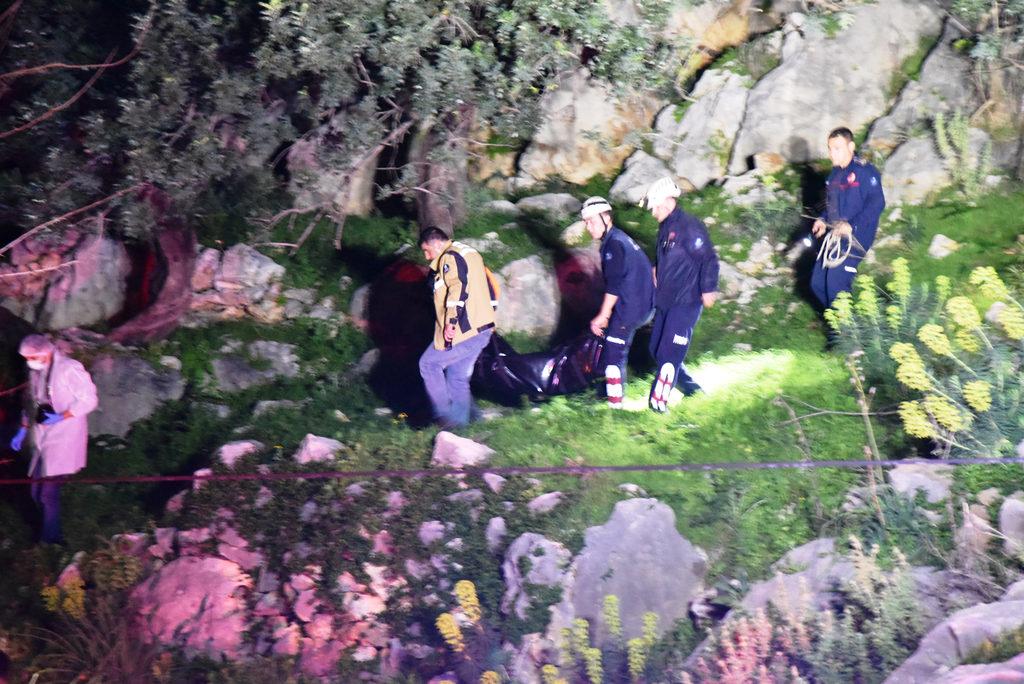 Antalya'da 10 yaşındaki çocuk dağlık alanda ölü bulundu