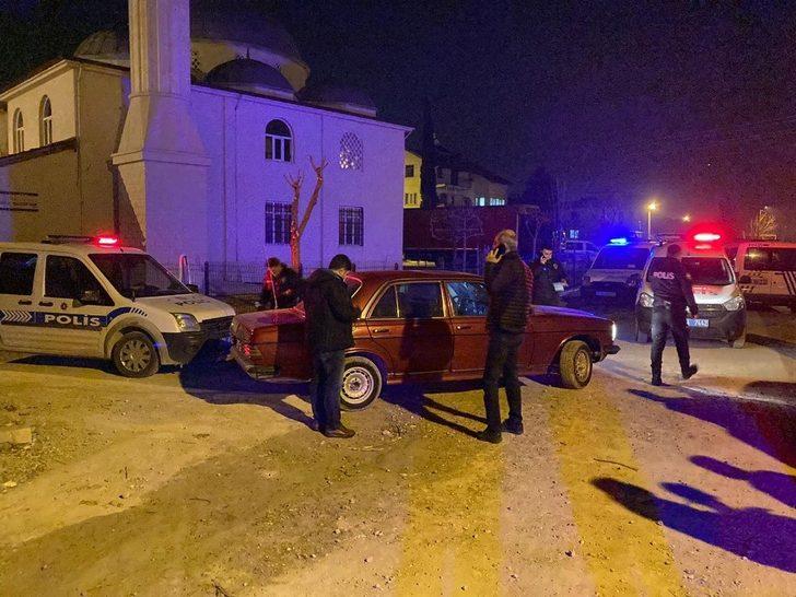 Hırsızlık suçundan aranan alkollü sürücü, polisten 30 kilometre kaçabildi G2