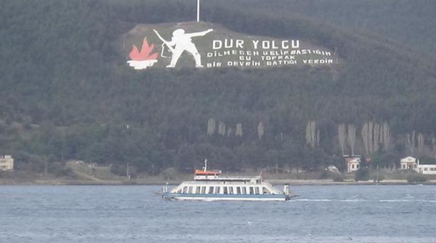 Çanakkale'de deniz ulaşımına fırtına engeli! Gökçeada ve Bozcaada seferleri iptal edildi