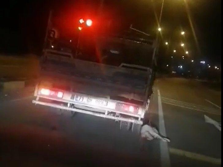 Kamyonetin arkasına bağladığı köpeği kilometrelerce sürükledi G3