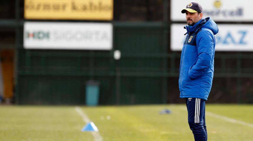 Fenerbahçe'de Erol Bulut için kritik süreç