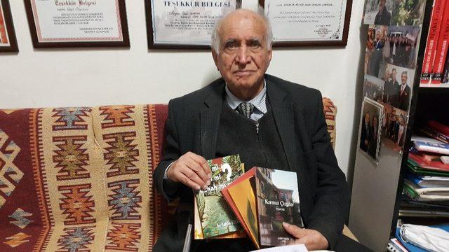 Eskişehirli 82 yaşında emekli avukat şair-yazar Tahsin Bezek’in yedi eseri yayımlandı