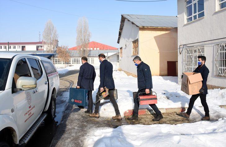 Muş'ta "Mobil Onarım Ekibi" 86 köy okulunu yüz yüze eğitime hazırladı G1