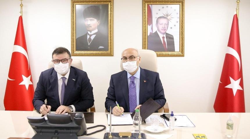 İzmir sanayisi, İZKA ve M&Uuml;SİAD işbirliği ile nitelikli personel kazanıyor