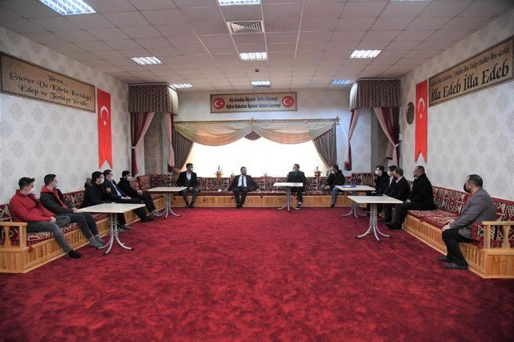 Pursaklar Belediye Başkanı Çetin: "En büyük umudumuz gençler" G4