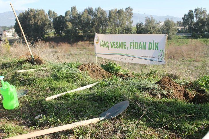 Aydın’da, 112 fidan toprakla buluştu G2