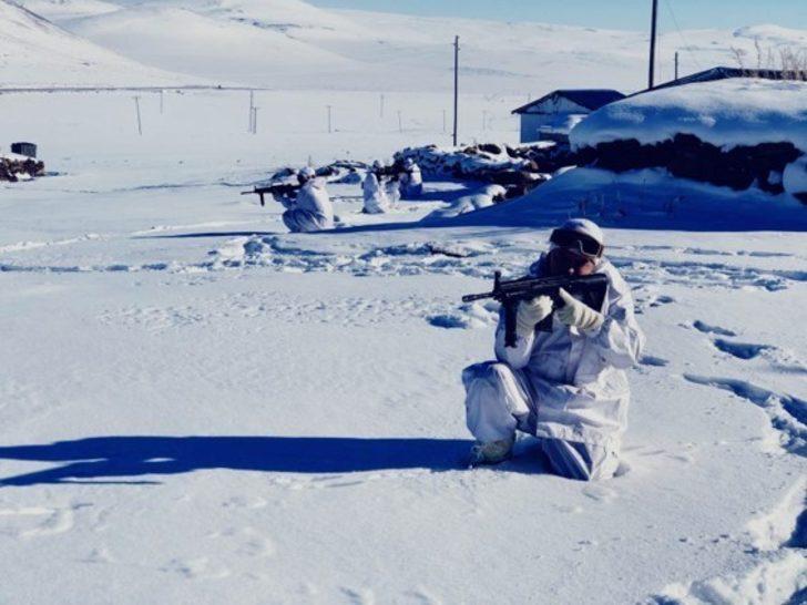 Ardahan’da jandarma teröristlerin barınma ihtimaline karşı yaylaları boş bırakmıyor G5