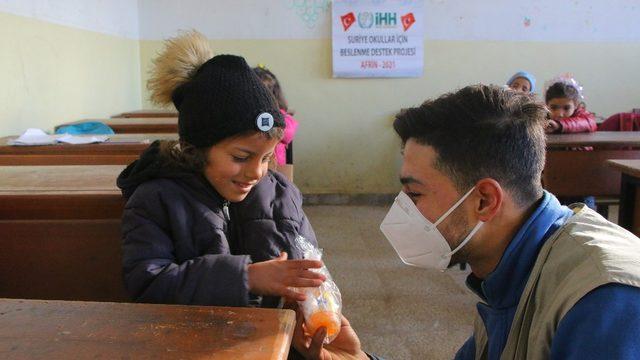 Sevgi Öğünü Projesi, Suriyeli öğrencilerin yüzlerini güldürüyor