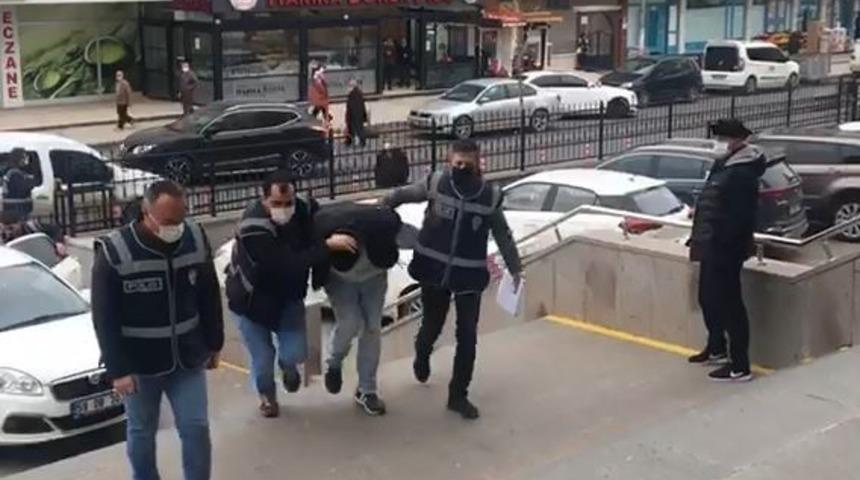 Kader&rsquo;in katili babasını da &ouml;ld&uuml;rm&uuml;ş