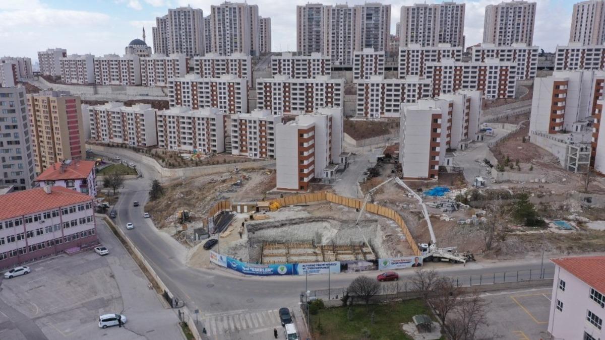 Mamak&rsquo;ta aynı anda iki y&uuml;zme havuzunun temeli atılacak