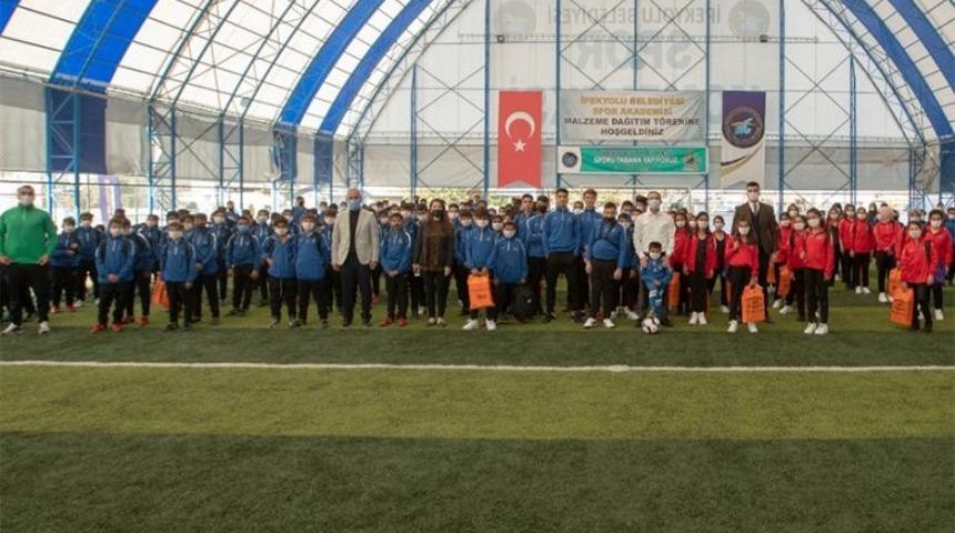 İpekyolu Belediyesinden gen&ccedil;lere &ccedil;ağrı