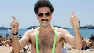 Bakan tekrar baktı! Borat mayosuyla kayak yaptı