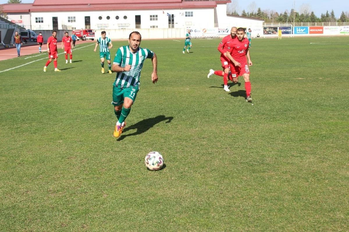 3. Lig 3. Grup: &Ccedil;arşambaspor: 1 - Yalovaspor: 2