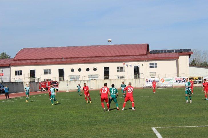 3. Lig 3. Grup: Çarşambaspor: 1 - Yalovaspor: 2 G2