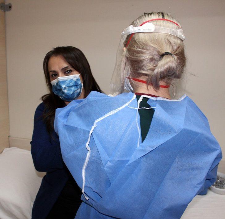 Denizli’de sağlıkçılara 2. doz aşıları vurulmaya başlandı G1