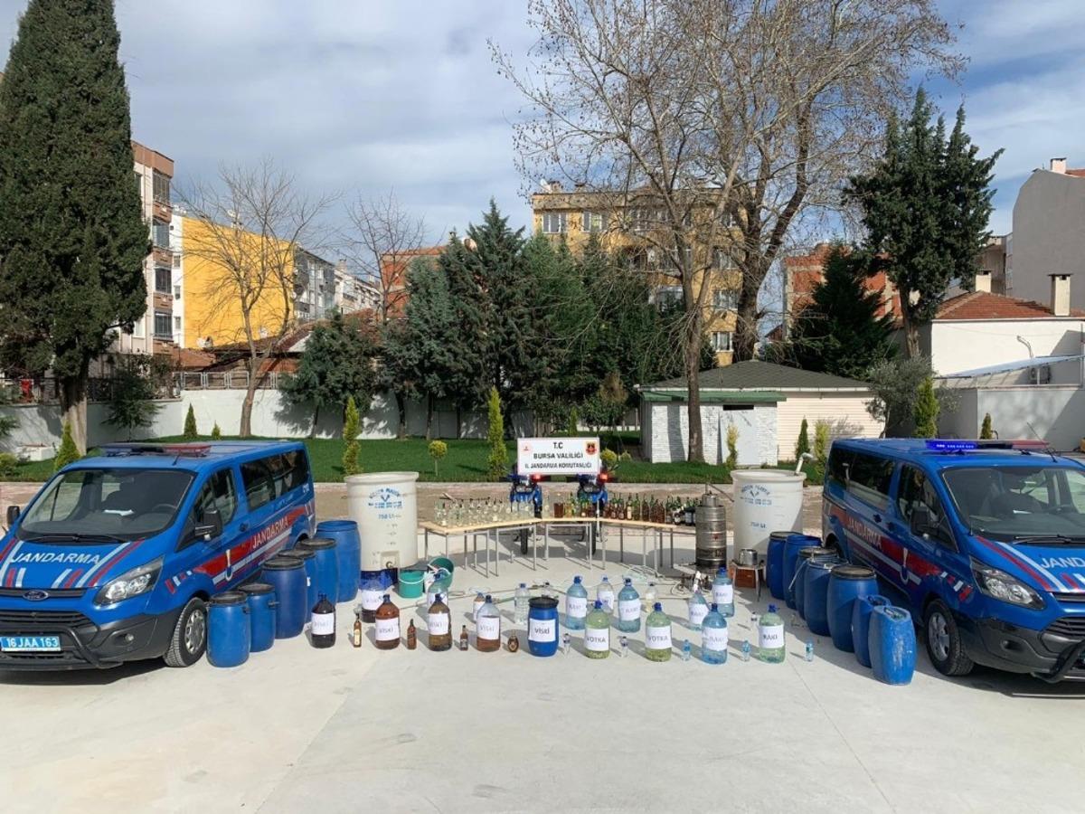 Evlerini ka&ccedil;ak i&ccedil;ki imalathanesine &ccedil;evirmişler
