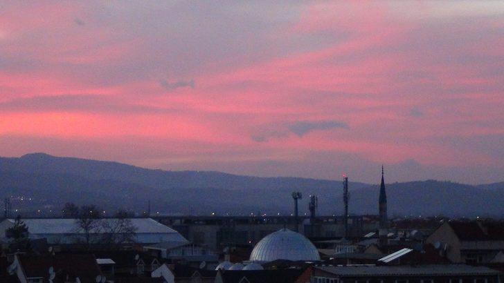 Gökyüzünde büyüleyen görüntü G1